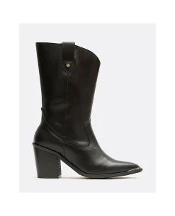 Bota Cow Is Napa Negro