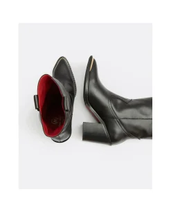 Bota Cow Is Napa Negro