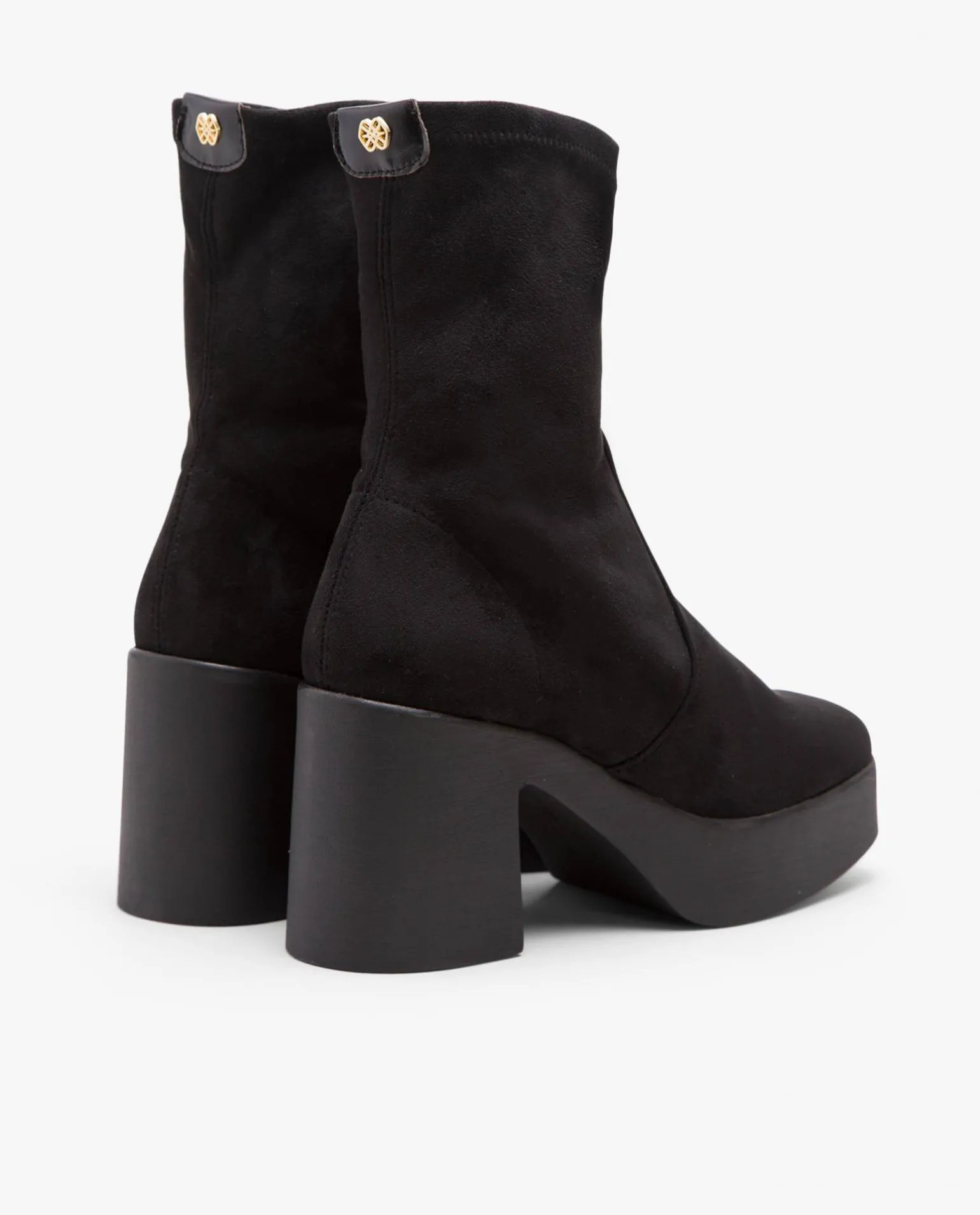 Botin Plataforma Ultrasuede Strech Negro
