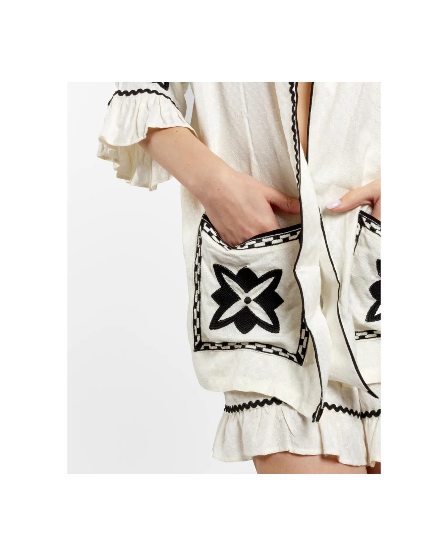 Camisa Bolsillos Bordados Jacquard Blanco