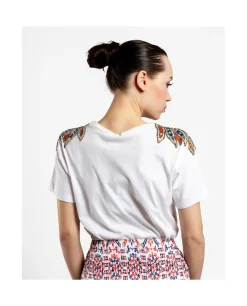 Camiseta Hombros Bordados Punto Blanco