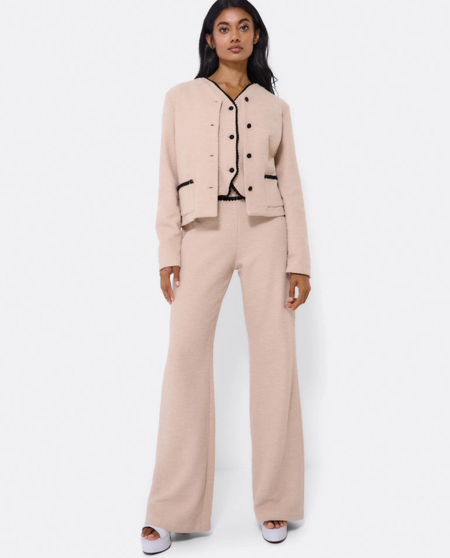 Chaqueta Corta Tweed Beig