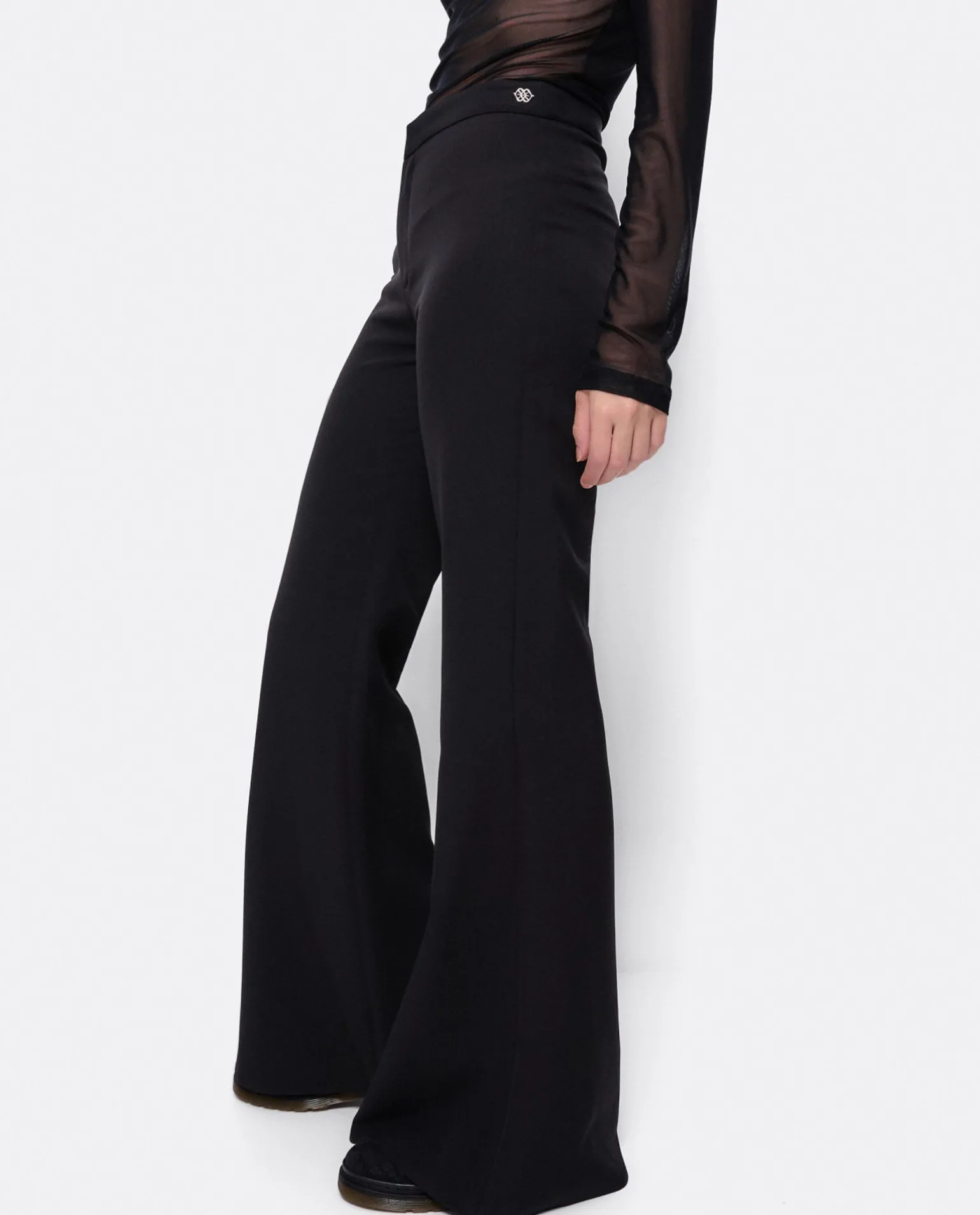 Pantalon Campana Doble Tela Negro