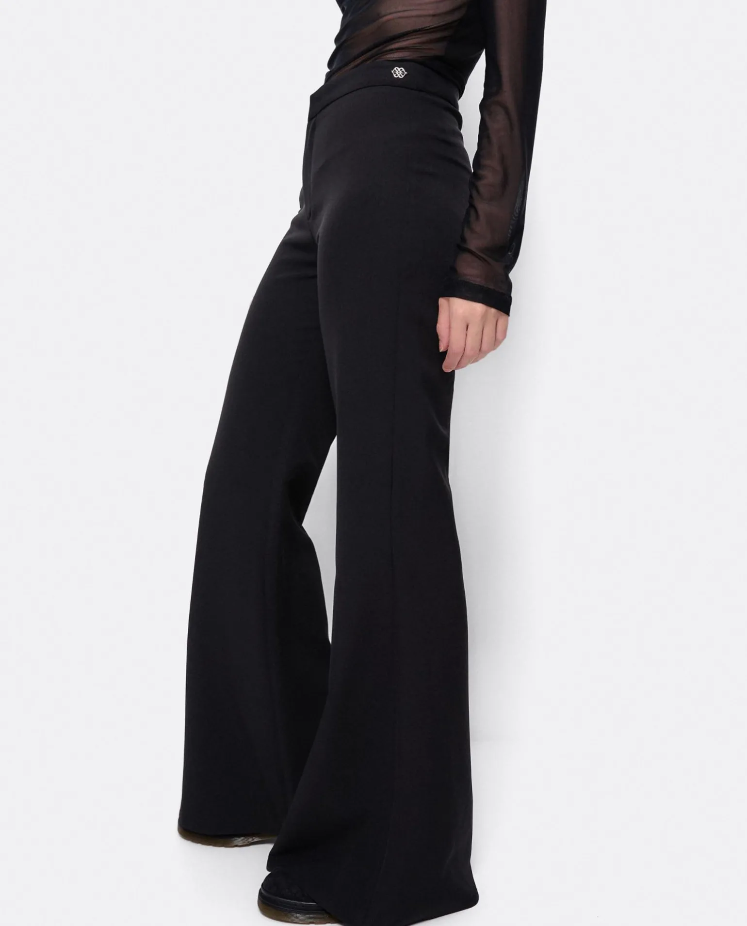 Pantalon Campana Doble Tela Negro