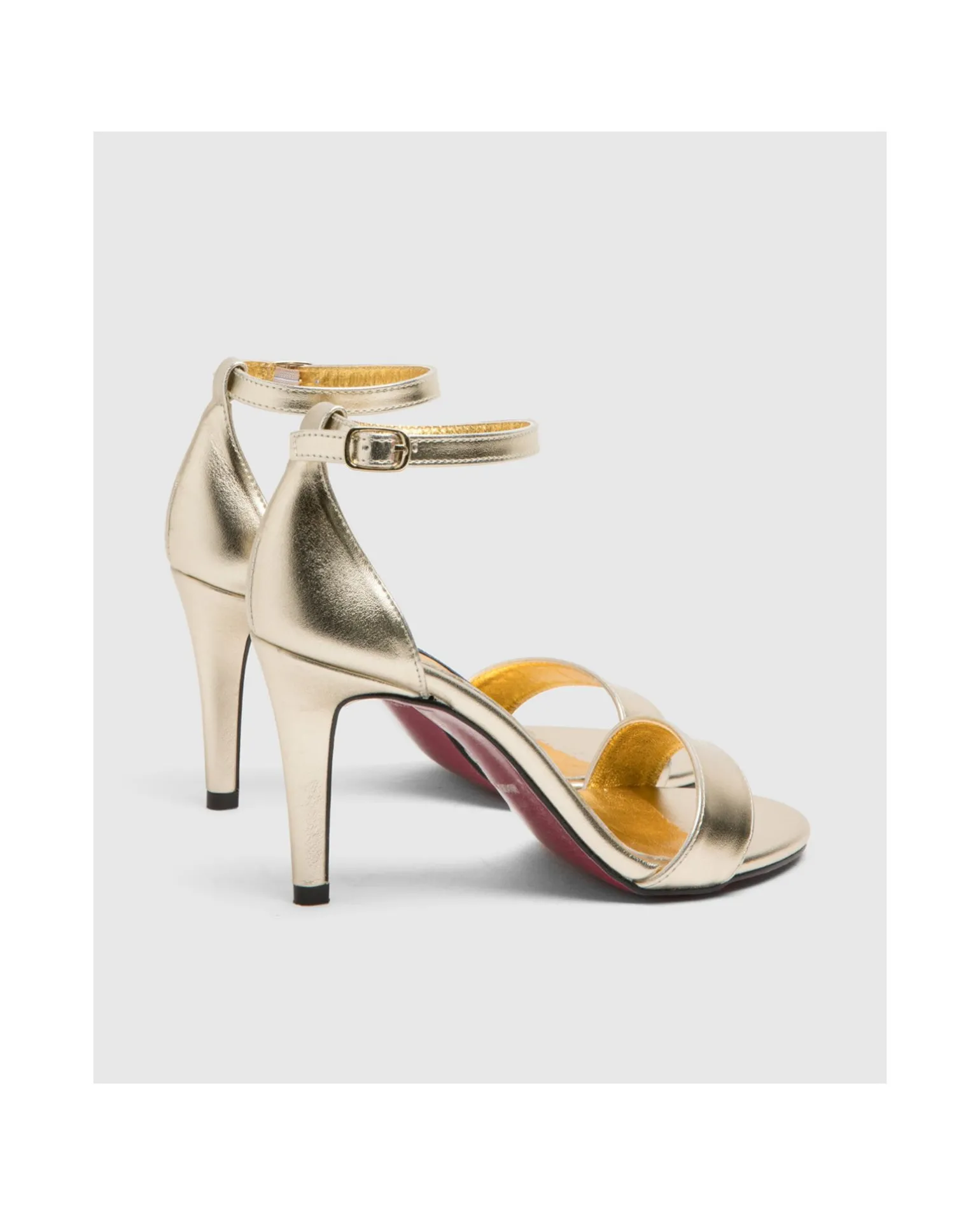 Sandalia Almeria Metal Oro