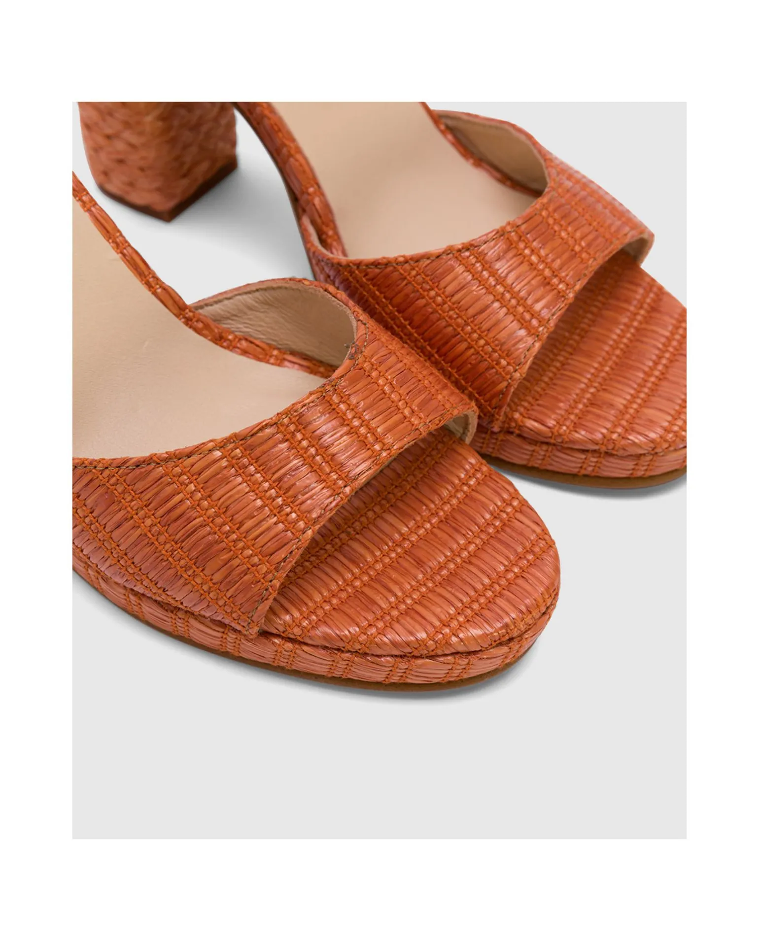 Sandalia Almunecar Rafia Naranja