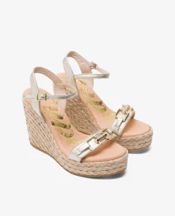 Sandalia Cuna Adorno Tecnopiel Oro