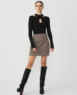 Top Escote Lagrima Punto Negro