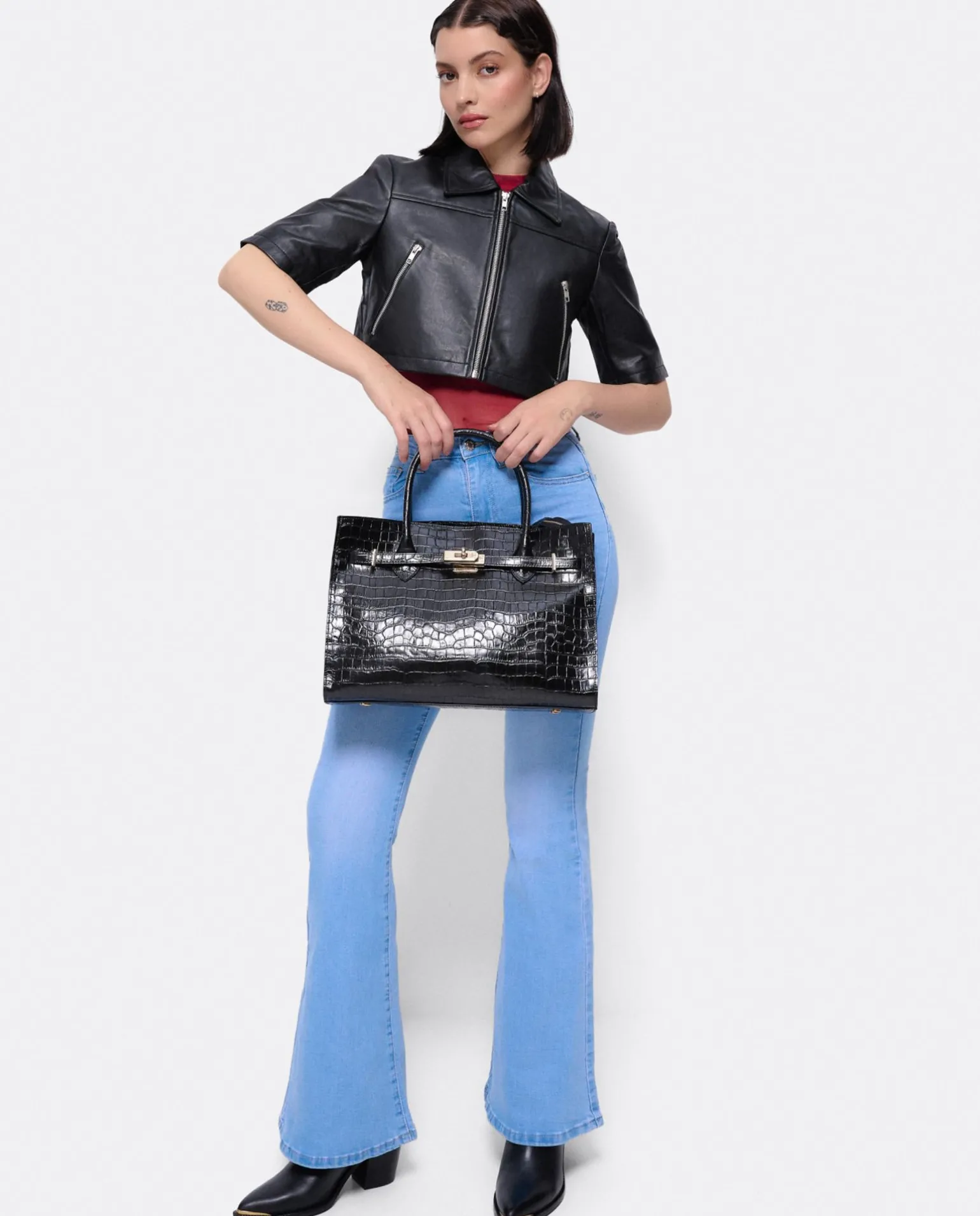 Torera Corta Piel Negro