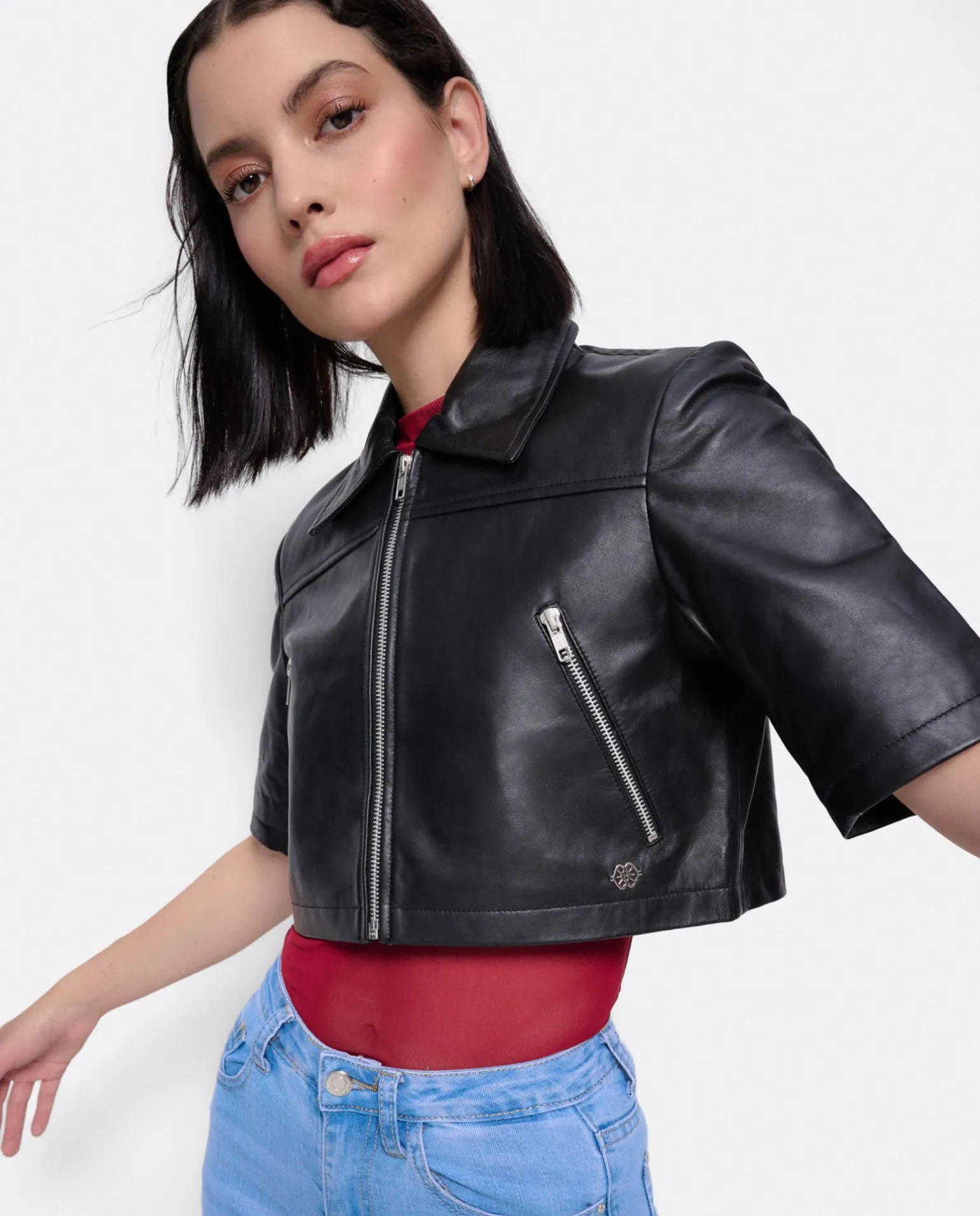 Torera Corta Piel Negro