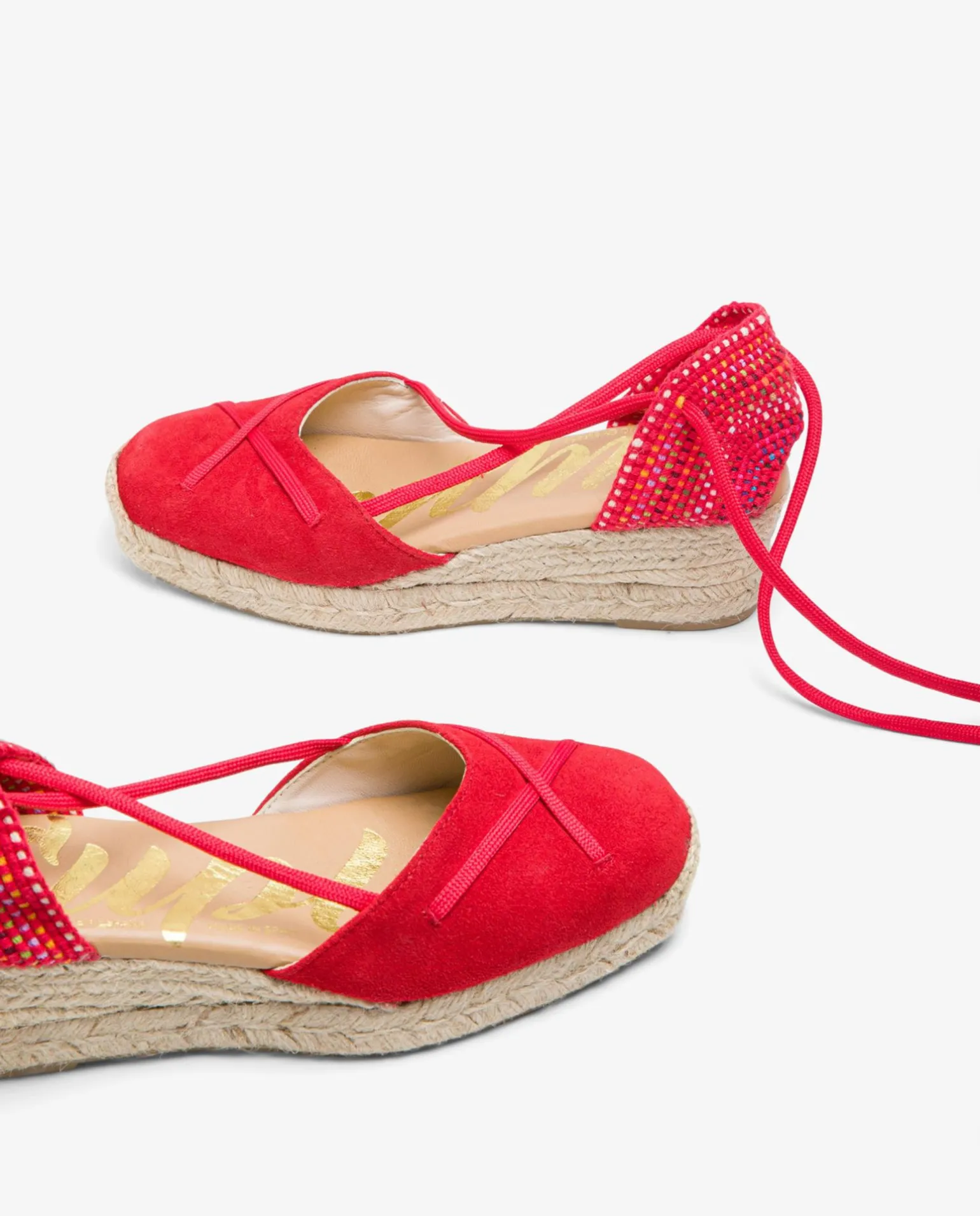 Valenciana Cruzada Serraje Rojo