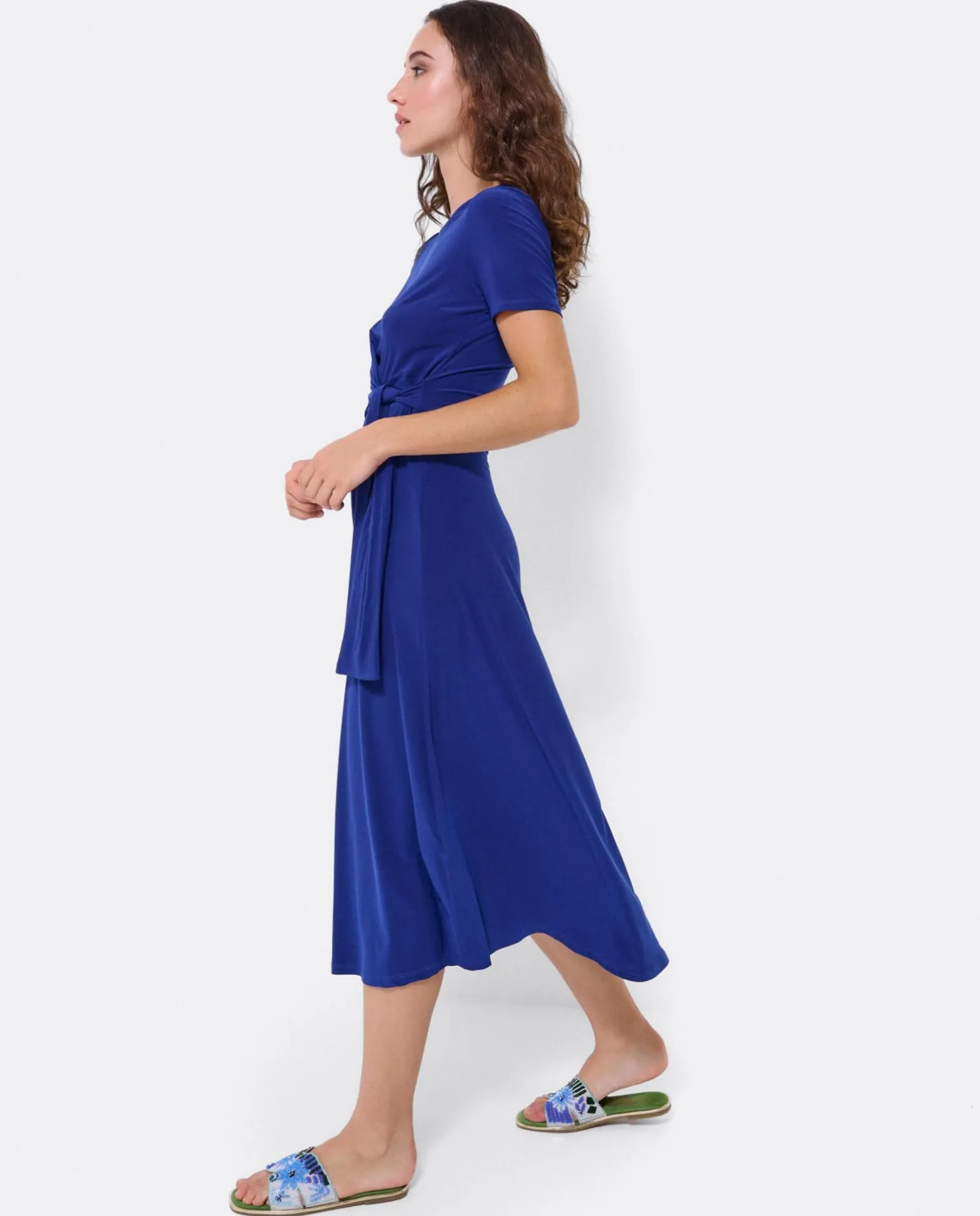 Vestido Manga Corta Nudo Delantero Punto Marino